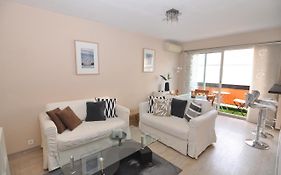 Cosy One-Bedroom Apartment -StayInAntibes- Le Cosy